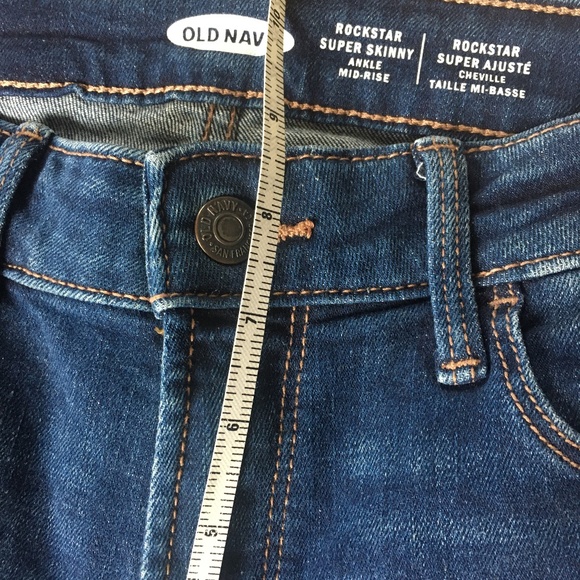 Old Navy Rockstar Mid-Rise Ankle Front Seam 2 - Picture 6 of 9